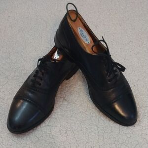 Mezlan Black Leather Quarter Brogue Cap Toe Oxford Shoes  10.5 M